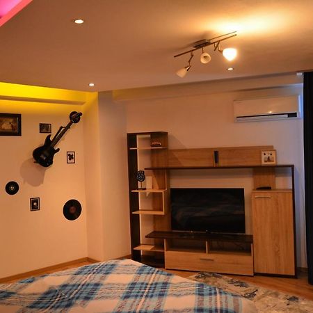 M@D Music Apartment Timisoara Exterior photo